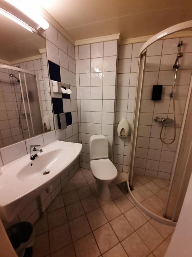 Sunndalsora Hotell Bagian luar foto
