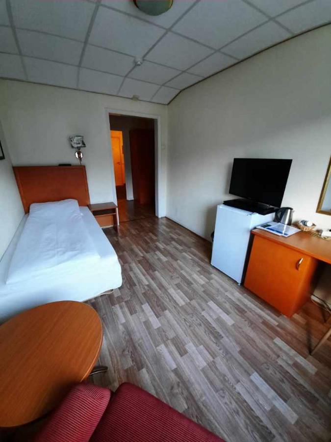Sunndalsora Hotell Bagian luar foto